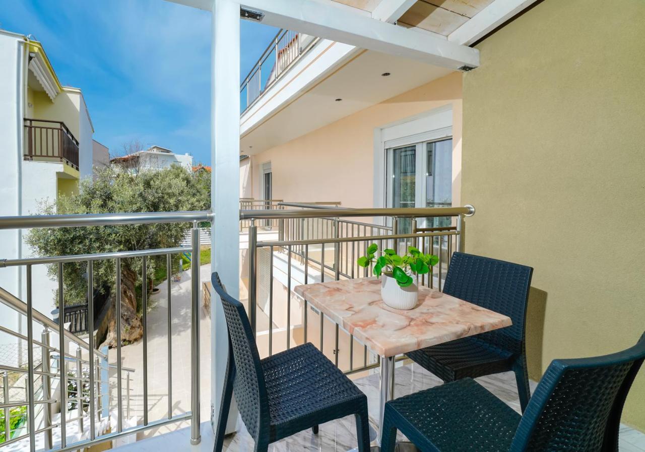פוטוס Suites El Greco מראה חיצוני תמונה