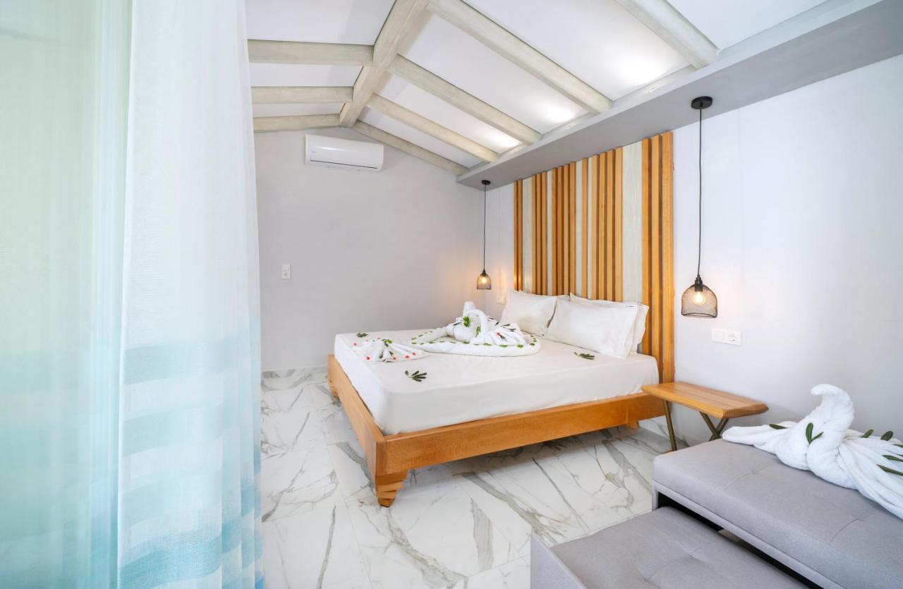 פוטוס Suites El Greco מראה חיצוני תמונה